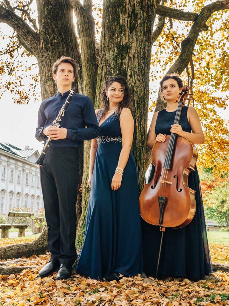Trio Tempore: Marius Birtea, Klarinette / Madeleine Douçot, Cello / Emese Wilhelmy, Klavier